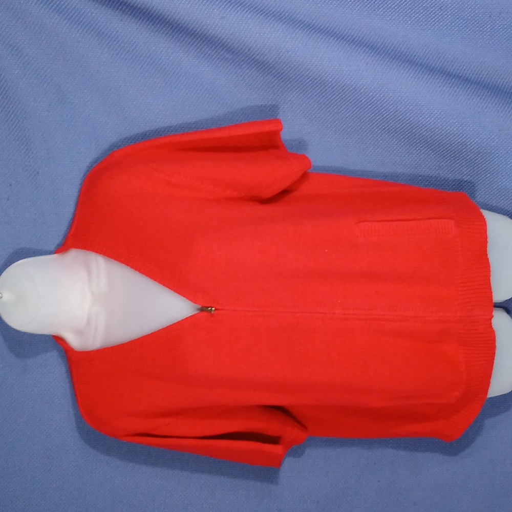 Red V-Neck Short Sleeve Front Zipper Cardigan